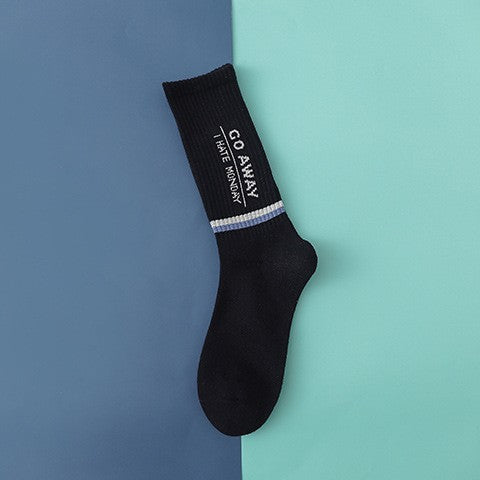 Mens Mid-calf Socks Breathable Sweat-absorbing All Season