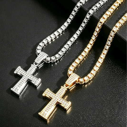 Fashionable Rhinestone Pendant Cross Necklace