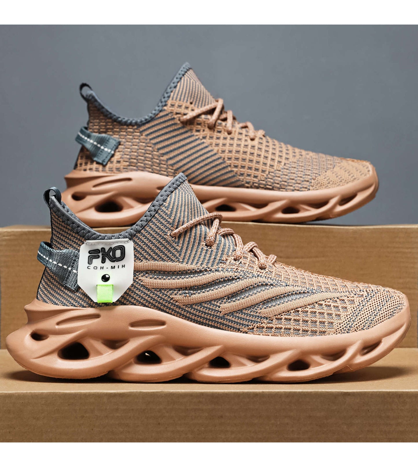 Mens Stylish Versatile Breathable Sneakers With Soft Soles