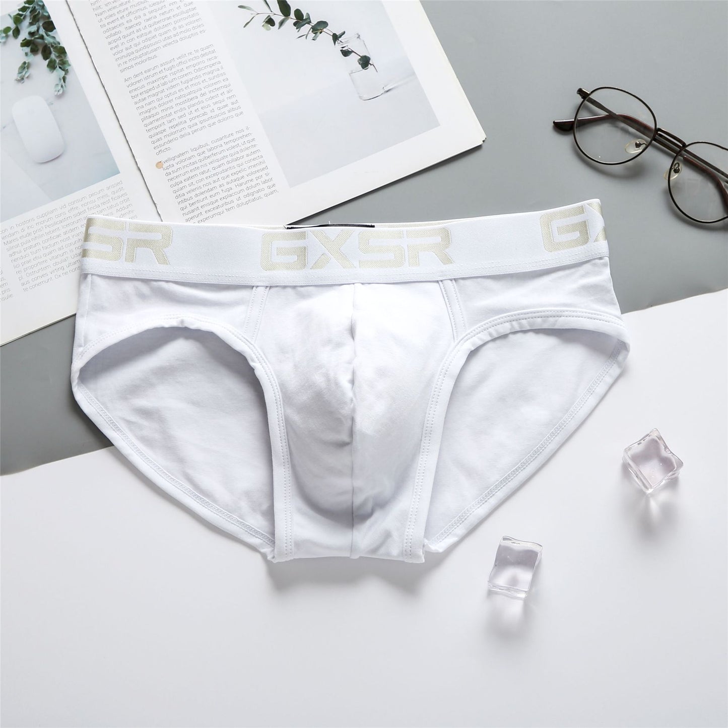 New Men's Purified Cotton Underwear Low Waist Sexy Breathable Comfortable Solid Color