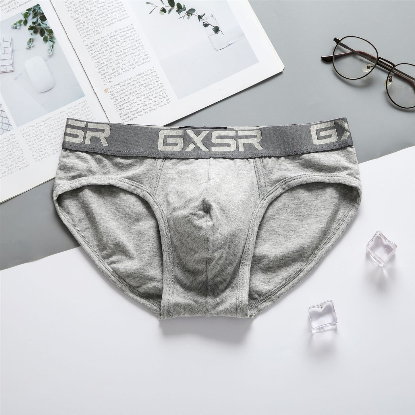 New Men's Purified Cotton Underwear Low Waist Sexy Breathable Comfortable Solid Color